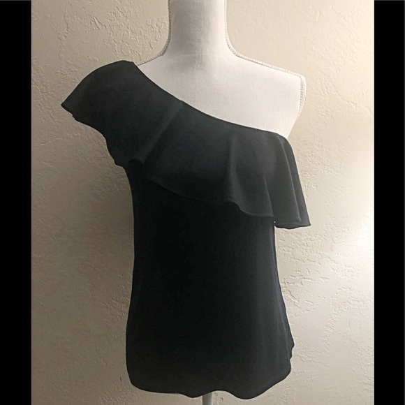 Banana Republic Tops - Banana Republic One Shoulder Ruffle Top